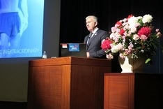 ビル・スウィーニー氏