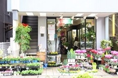 客足が切れない繁盛店、優しい価格