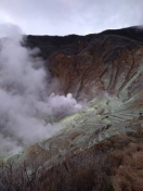 大涌谷で実感「地球は生きている」