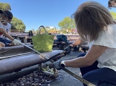 作品は、翌日解体された。