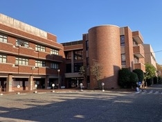 ⑴川崎市民プラザ