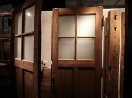 偽札工場の扉 極秘工場だったらしい