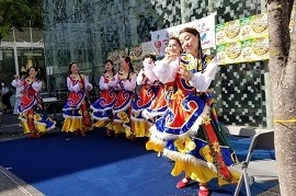 アジア交流音楽祭 色鮮やかな舞踊